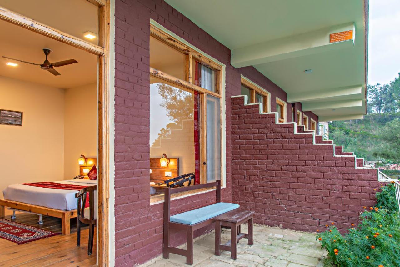 Echor - Yak And Yeti Ranikhet Hotel Almora Exterior photo