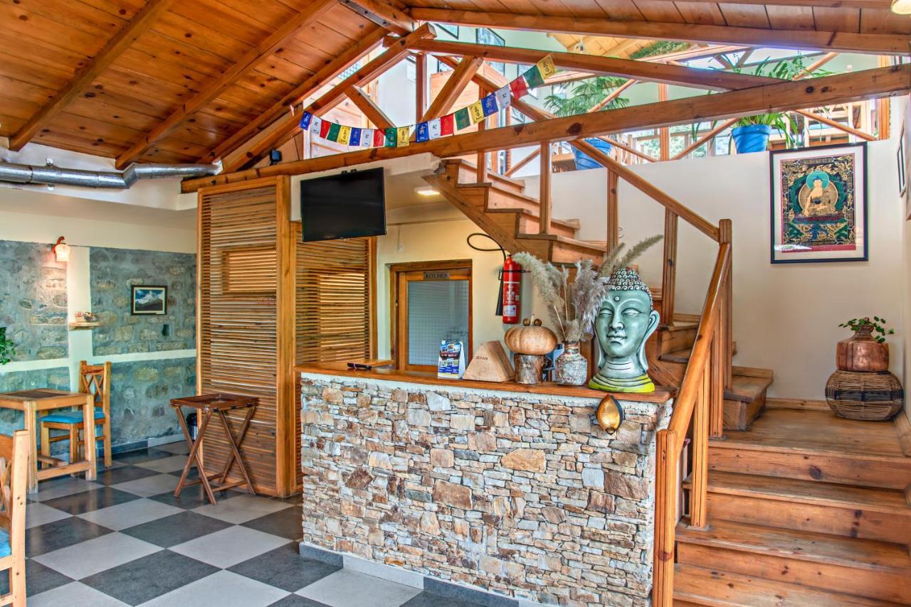 Echor - Yak And Yeti Ranikhet Hotel Almora Exterior photo